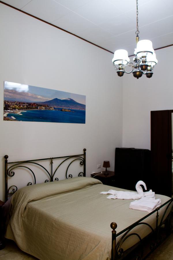 Bed and Breakfast I Sorrisi Di Napoli Exterior foto